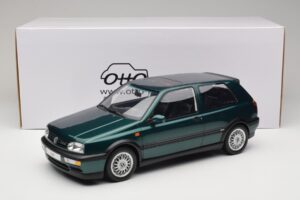 Volkswagen Golf Mk3 VR6 Carat Dragon Green Otto 1:12 G099 Resin — Bild 6 von 6