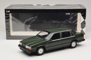 Volvo 740 GL Dunkelgrün Minichamps 1:18 155171702 Metall — Bild 6 von 6