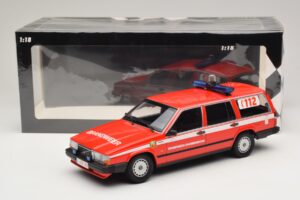 Volvo 740 GL Kombi Brandweer Grobbendonk Minichamps 1:18 155171795 Metall — Bild 6 von 6