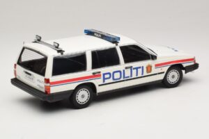 Volvo 740 GL Kombi Politi Norway Minichamps 1:18 155171796 Metall — Bild 2 von 6