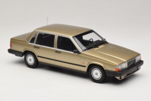 Volvo 740 GL Gold Minichamps 1:18 155171700 Metall — Bild 4 von 6