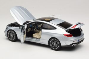 Mercedes CLE C236 Coupé Hightech Silver Norev 1:18 183939 Metall — Bild 5 von 8