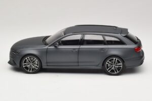 Audi RS6 C7 Avant Daytona Grey Minichamps 1:18 5011216225 Metall — Bild 4 von 8