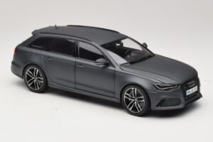 Audi RS6 C7 Avant Daytona Grey Minichamps 1:18 5011216225 Metall — Bild 7 von 8