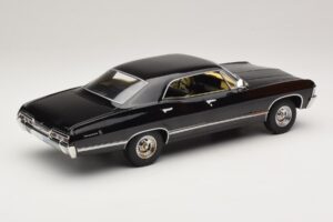 Chevrolet Impala Schwarz MCG 1:18 MCG181006 Metall — Bild 2 von 6