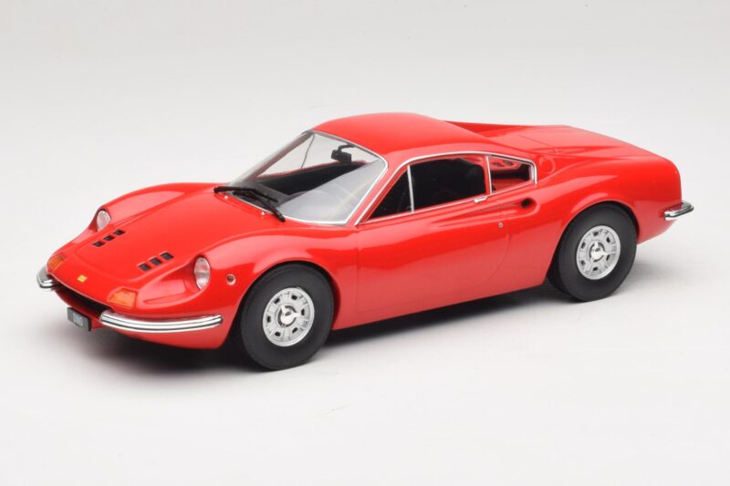 Ferrari Dino 246 GT Rot MCG 1:18 Ferrari Dino 246 GT Rot MCG 1:18 MCG18359 Metall