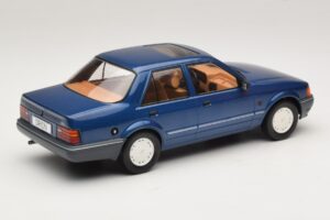 Ford Orion Mk2 1.6i Metallic Blue MCG 1:18 MCG18490 Metall — Bild 2 von 6