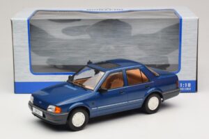 Ford Orion Mk2 1.6i Metallic Blue MCG 1:18 MCG18490 Metall — Bild 6 von 6
