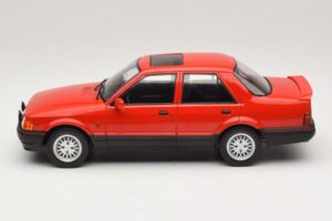 Ford Orion Mk2 1600E Rot MCG 1:18 MCG18488 Metall — Bild 3 von 6