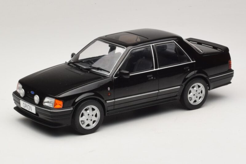 Ford Orion Mk2 RS Package Schwarz MCG 1:18 MCG18649 Metall