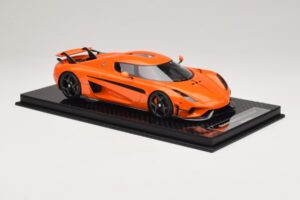 Koenigsegg Regera Orange Carbon-Paket FrontiArt 1:18 F071-153 Resin — Bild 4 von 7