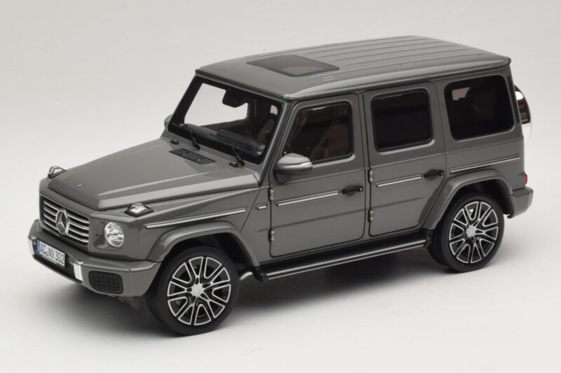 Mercedes G-Class W465 Classic Grey Norev 1:18 183035 Metall