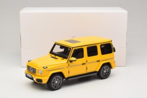 Mercedes G-Class W465 Sun Yellow Norev 1:18 183038 Metall — Bild 6 von 6