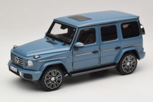 Mercedes G-Class W465 Vintage Blue Norev 1:18 183034 Metall
