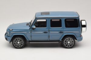 Mercedes G-Class W465 Vintage Blue Norev 1:18 183034 Metall — Bild 3 von 6