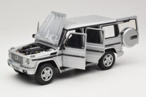 Mercedes G500 W463 LWB Händler Edition Silber AUTOart 1:18 B66962142 Metall — Bild 2 von 8