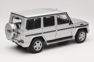 Mercedes G500 W463 LWB Händler Edition Silber AUTOart 1:18 B66962142 Metall — Bild 3 von 8