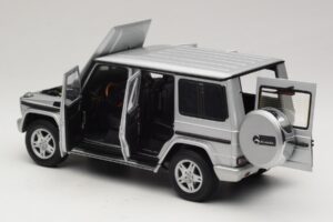 Mercedes G500 W463 LWB Händler Edition Silber AUTOart 1:18 B66962142 Metall — Bild 5 von 8