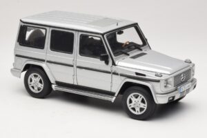 Mercedes G500 W463 LWB Händler Edition Silber AUTOart 1:18 B66962142 Metall — Bild 6 von 8