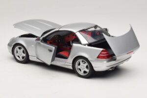 Mercedes SLK230 R170 AMG Roadster Silber UT Models 1:18 26152 Metall — Bild 5 von 8