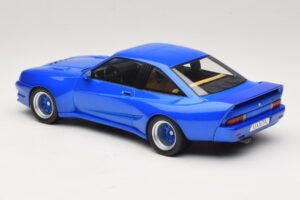 Opel Manta B Blau Metallic MCG 1:18 MCG18258 Metall — Bild 5 von 6