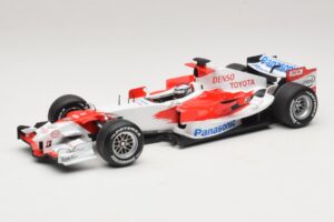 Panasonic Toyota Racing TF106 #11 J. Trulli 2006 Minichamps 1:18 AM59558L Metall
