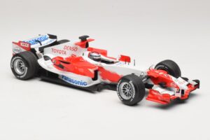 Panasonic Toyota Racing TF106 #11 J. Trulli 2006 Minichamps 1:18 AM59558L Metall — Bild 4 von 7