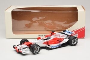 Panasonic Toyota Racing TF106 #11 J. Trulli 2006 Minichamps 1:18 AM59558L Metall — Bild 7 von 7