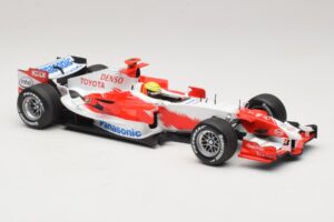 Panasonic Toyota Racing TF106 #12 R. Schumacher 2006 Minichamps 1:18 AM59557K Metall — Bild 4 von 7