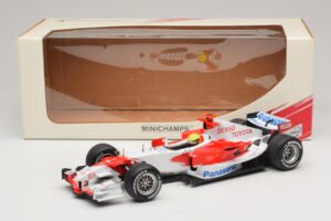 Panasonic Toyota Racing TF106 #12 R. Schumacher 2006 Minichamps 1:18 AM59557K Metall — Bild 7 von 7