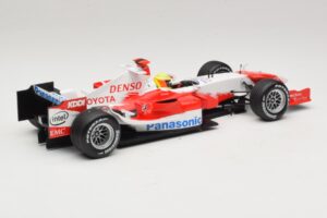 Panasonic Toyota Racing TF106 #12 R. Schumacher Presentation 2006 Minichamps 1:18 AM59553G Metall — Bild 2 von 6