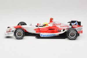Panasonic Toyota Racing TF106 #12 R. Schumacher Presentation 2006 Minichamps 1:18 AM59553G Metall — Bild 3 von 6