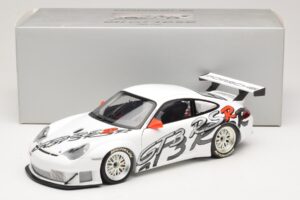 Porsche 911 996 GT3 RSR Weiß 2005 Minichamps 1:18 WAP02160215 Metall — Bild 8 von 8