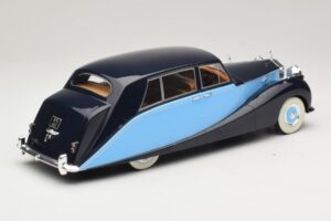 Rolls-Royce Silver Wraith Empress by Hooper Schwarz & Dunkelblau MCG 1:18 MCG18051 Metall — Bild 2 von 6