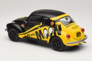Volkswagen Beetle 1303 Go with Moon Solido 1:18 S1800519 Metall — Bild 7 von 8