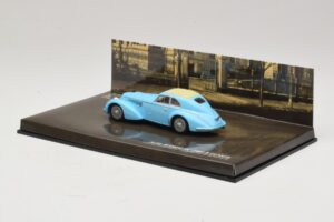 Alfa Romeo 8C 2900B Lungo Hellblau Minichamps 1:43 436120420 Metall — Bild 3 von 5