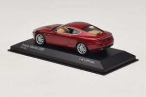 Aston Martin DB9 Rot Metallic Minichamps 1:43 400137340 Metall — Bild 3 von 4