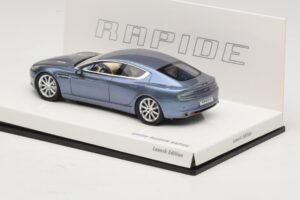 Aston Martin Rapide Blau Metallic Minichamps 1:43 437137903 Metall — Bild 3 von 5