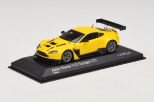 Aston Martin V12 Vantage GT3 Gelb Minichamps 1:43 437121391 Metall — Bild 2 von 4