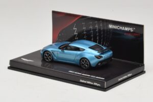 Aston Martin V12 Zagato Alba Blue Minichamps 1:43 437137222 Metall — Bild 3 von 5