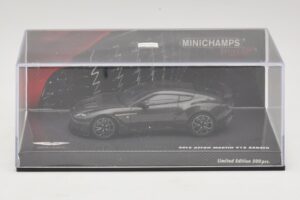 Aston Martin V12 Zagato Scintilla Silver Minichamps 1:43 437137221 Metall — Bild 4 von 5