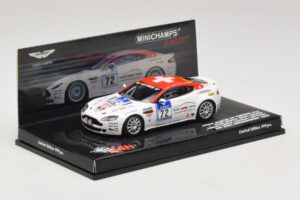 Aston Martin V8 Vantage #72 24 Hours of Nurburgring 2009 Minichamps 1:43 437091372 Metall — Bild 2 von 5