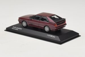 Audi Quattro Braun Metallic Minichamps 1:43 430019429 Metall — Bild 3 von 4