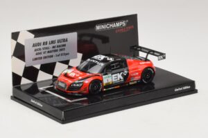 Audi R8 LMS Ultra #1 EK S. Asch / Stoll ADAC GT Masters 2013 Minichamps 1:43 437130101 Metall — Bild 2 von 5