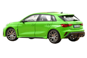 Audi RS3 8Y Sportback Kyalami Green Norev 1:18 188390 Metall — Bild 3 von 3
