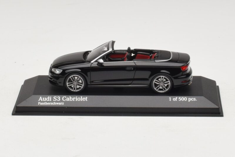 Audi S3 8P Cabriolet Schwarz Minichamps 1:43 437013030 Metall