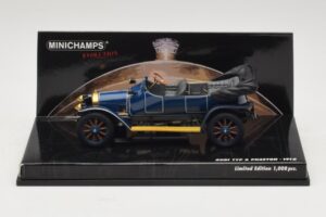Audi Typ A Phaeton Blau Minichamps 1:43 437019031 Metall