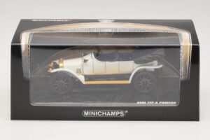 Audi Typ A Phaeton Weiß Blau Minichamps 1:43 437019032 Metall — Bild 5 von 5