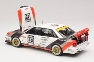 Audi V8 Quattro DTM #45 F. Biela Team AZR 1991 Minichamps 1:18 100911045 Metall — Bild 5 von 8