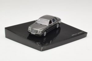 Bentley Arnage T Cypress Grey Minichamps 1:43 BL386 Metall — Bild 2 von 4